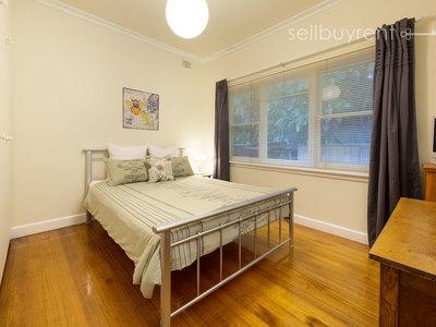 3 MULQUEENEY STREET, Wodonga