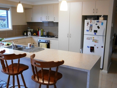1 Snowy Street , Wodonga