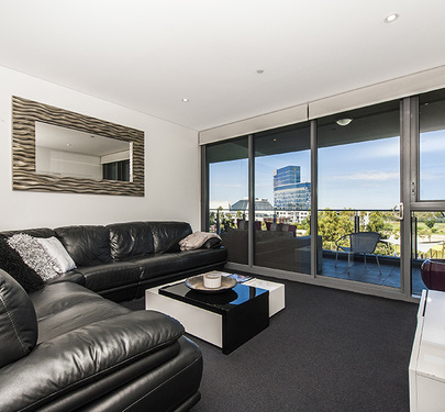 402 / 96 Bow River , Burswood