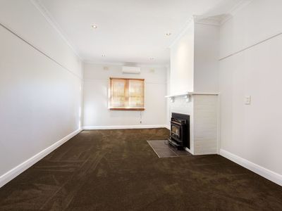 471 Jamieson Street , Albury