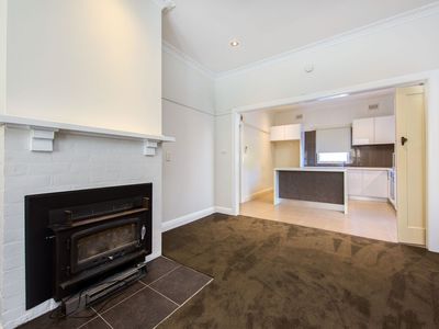 471 Jamieson Street , Albury