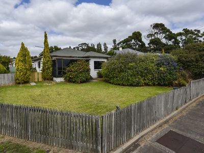 86 Lake Terrace East, Mount Gambier