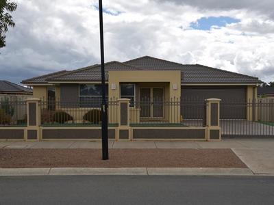4 Coralgum Avenue, Kialla