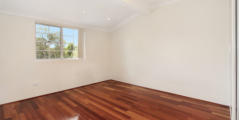 2 / 2 Mildred Ave, Hornsby