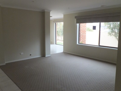 2 Greybox Way, Kialla