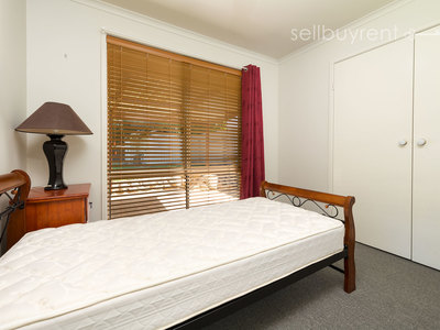 5 SUNDEW COURT, Thurgoona