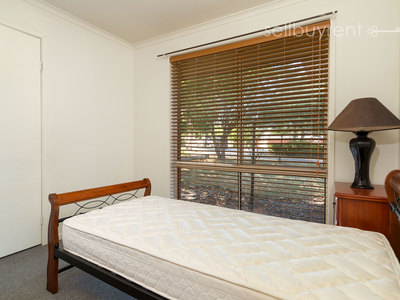 5 SUNDEW COURT, Thurgoona