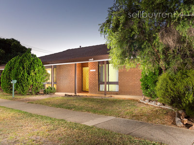38 SERPENTINE AVENUE, West Wodonga