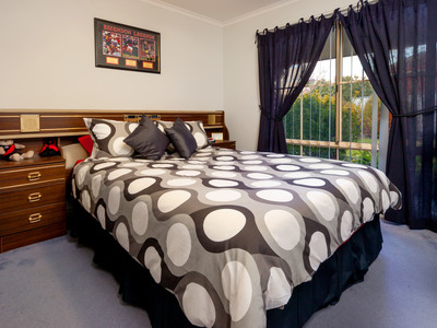 17 AZURE DRIVE, Wodonga