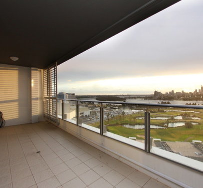 1202 / 2 Oldfield Street, Burswood