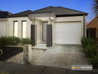 22 Sarton Link, Pakenham