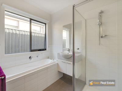 22 Sarton Link, Pakenham