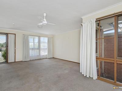 6 Kara Walk, Cranbourne