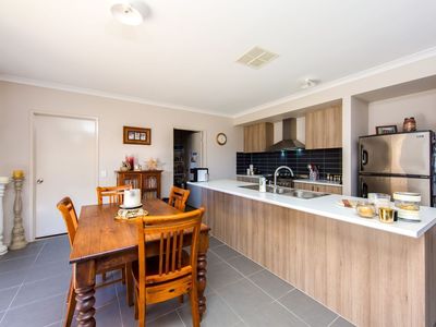 26 DAINTREE WAY, Wodonga