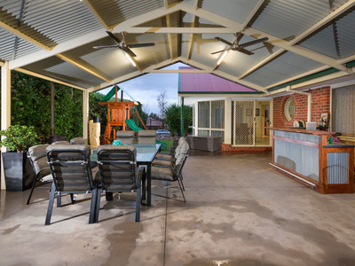 16 TEAL COURT, Wodonga