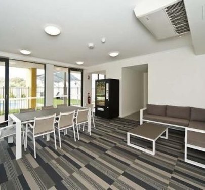 9 / 28 Goodwood Parade, Burswood