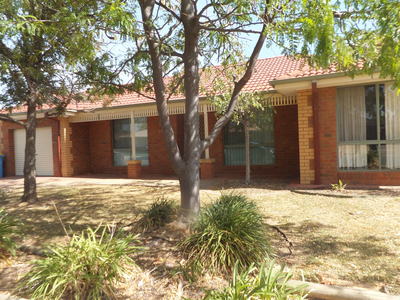 27 Helmer Street, Mooroopna