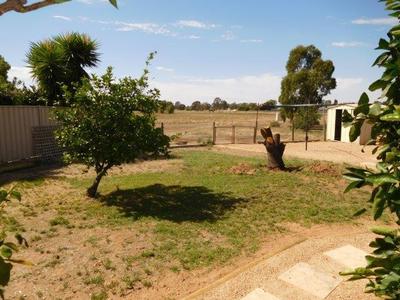 2 Poplar Drive, Numurkah