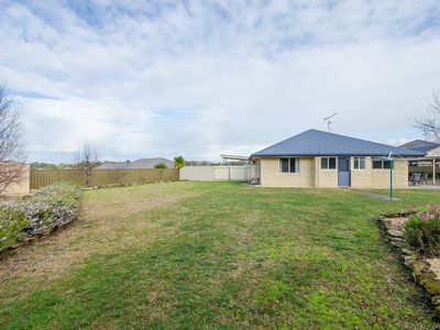 12 Gemstone Court, Mount Gambier