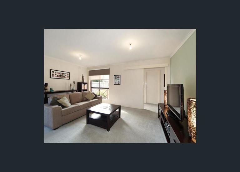 1 / 10 Willow Glen Court, Dingley Village