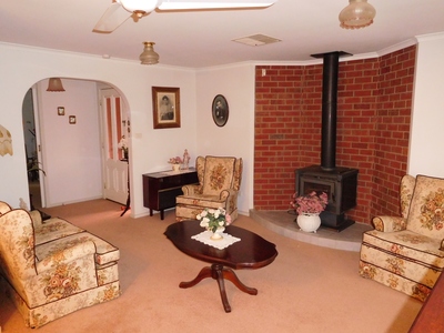 7 Kalimna Drive, Mooroopna