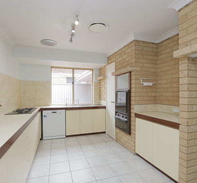 99 Johanson Promenade, Murdoch