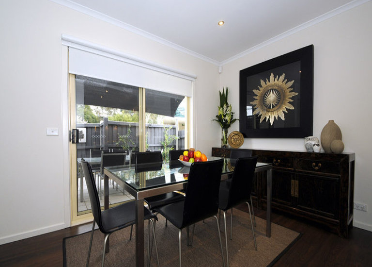 1 / 58 Kanooka Grove, Clayton
