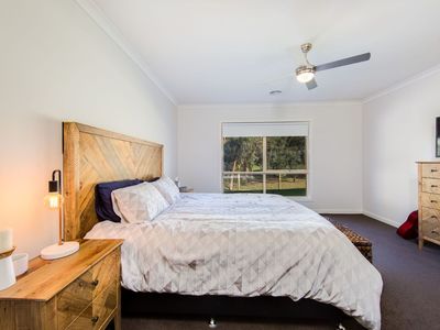 5 CADDY COURT, Wodonga