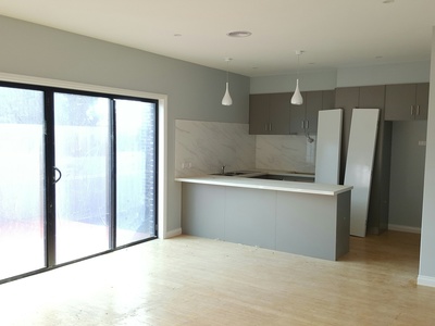 4 / 52-54 Stenhouse Avenue, Brooklyn
