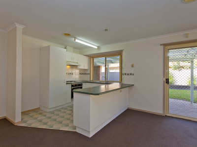 11 SHIELS COURT , Wodonga
