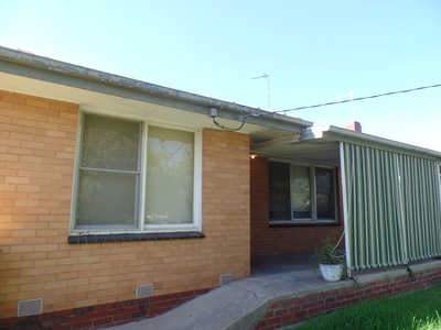 3 Dunrobin Street, Shepparton
