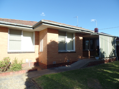 3 Dunrobin Street, Shepparton