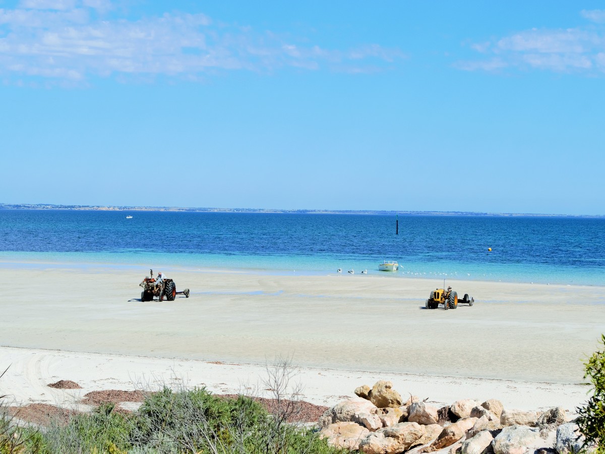 12 Esplanade, Hardwicke Bay Yorkes Real Estate SA