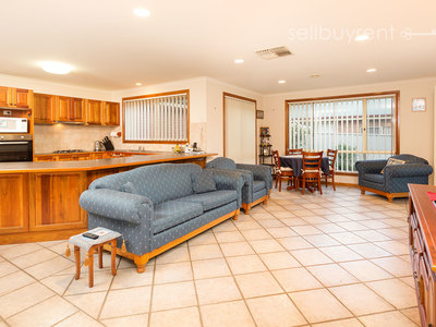 35 WHERNSIDE DRIVE, Wodonga