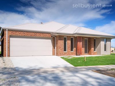 27 AXFORD BOULEVARD, Wodonga