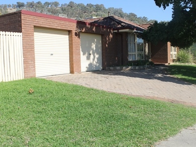 53 MENZIES STREET, Wodonga