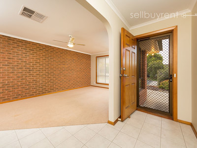 1 / 15 CHIFLEY STREET, Wodonga