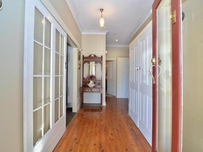 956 WAUGH ROAD, Albury