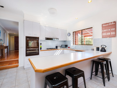 3  MCGRATH COURT , Wodonga