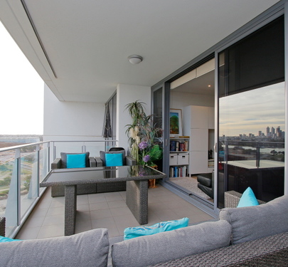 1602 / 96 Bow River, Burswood