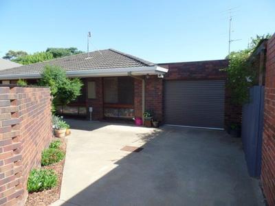 3 / 139 Swallow St, Shepparton