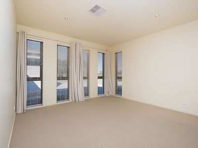 106 Kerr Road , Thurgoona