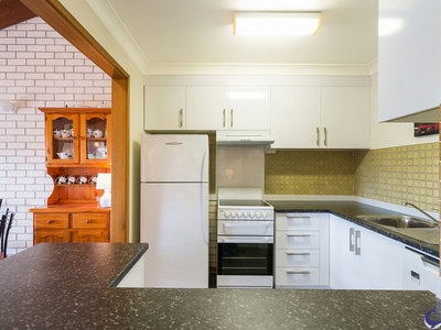 5 / 3 Angle Place, Narooma