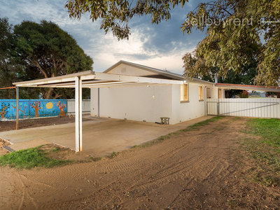 44 HIGH STREET, Barnawartha