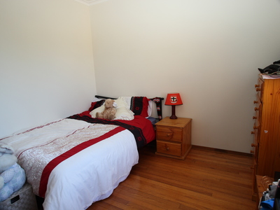 9 GILBERT STREET , Wodonga