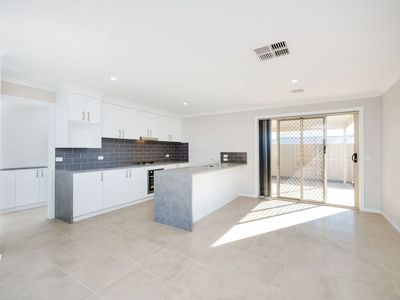 49  RUTHVEN CIRCUIT , Wodonga