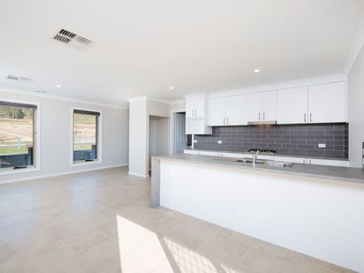 49  RUTHVEN CIRCUIT , Wodonga