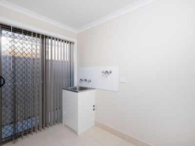38 RUTHVEN CIRCUIT , Wodonga