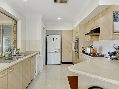 4 Baw Baw Street, Thurgoona