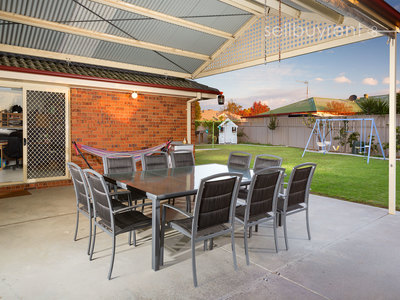 1 SLICE COURT, Wodonga